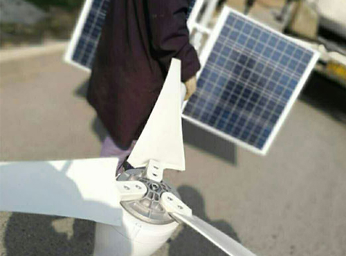 服務(wù)客戶(hù)，樹(shù)歐陸風(fēng)機(jī)新形象